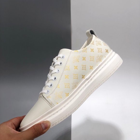 NEWGucci leather casual shoes small white shoes